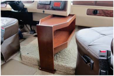 custom-coach-front-tables Coach front center custom table