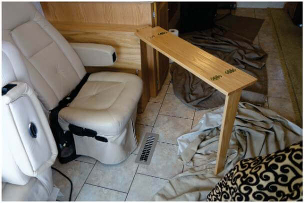 fold-away-tables Fold away table